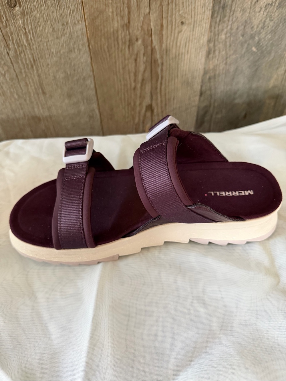 Merrell Women’s Plum Platform Buckle Sandals - Picture 9 of 9